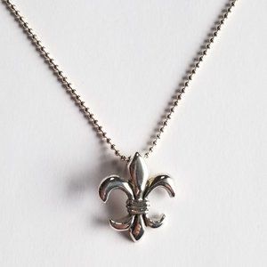 Sterling Silver Fleur-de-lis Necklace